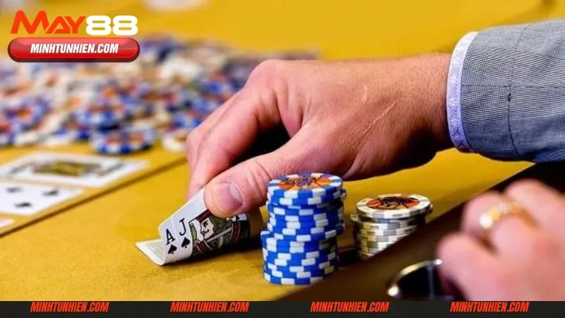 Hướng dẫn cách tham gia chơi xì tố trực tuyến tại May88