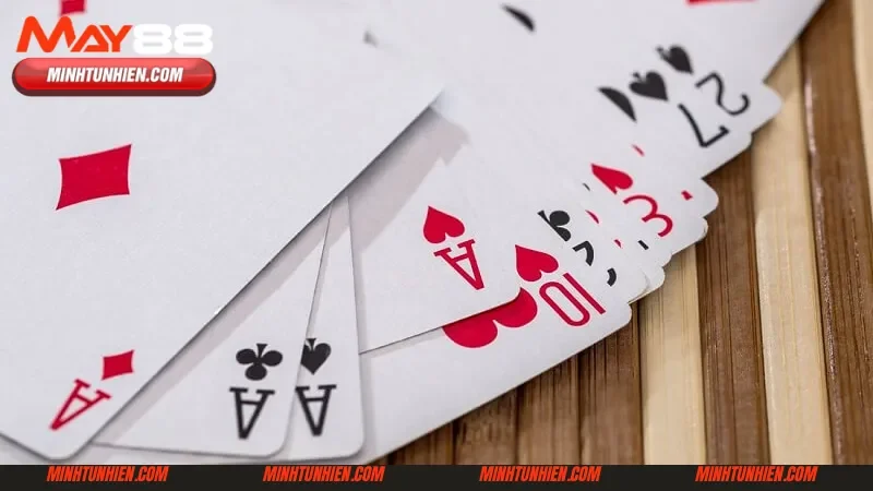 Tham gia chơi tiến lên miền Bắc online đổi thưởng trực tiếp cực cuốn 